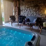 Au-gré Du Lot Bed and breakfast 3*