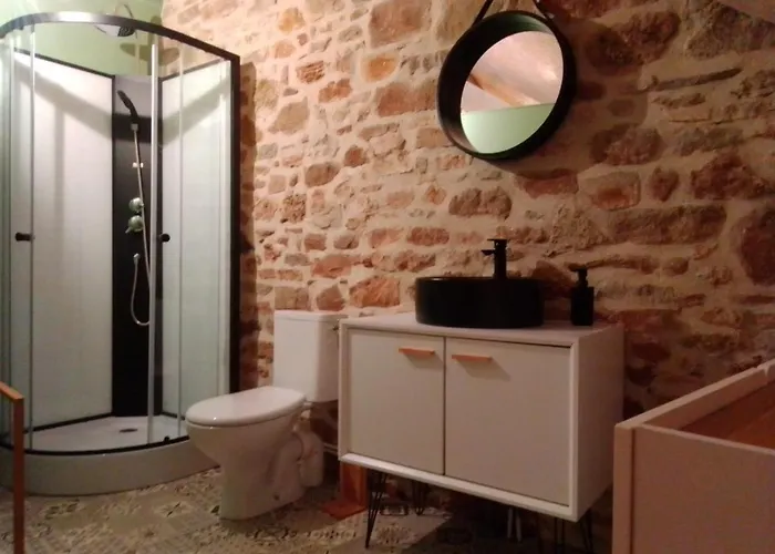 فندق مبيت وإفطار Au Gre Du Lot 3*