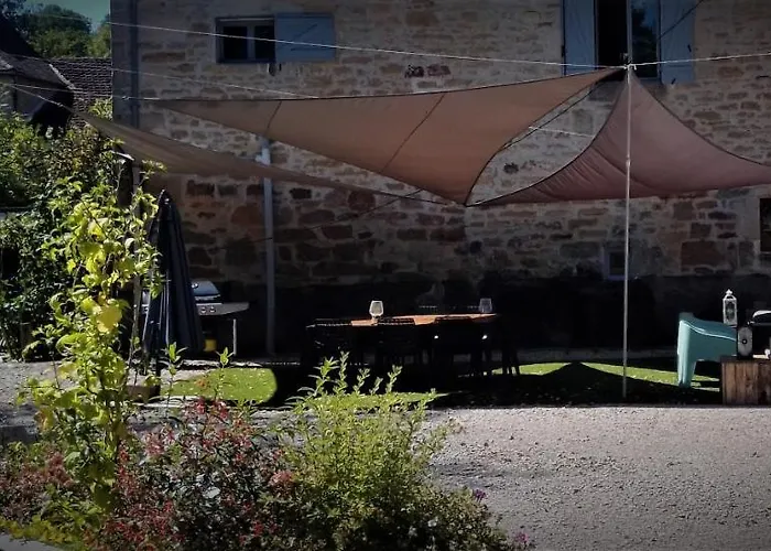 Au Gre Du Lot Le Bourg