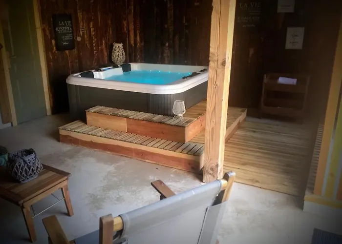 Au Gre Du Lot فندق مبيت وإفطار Le Bourg