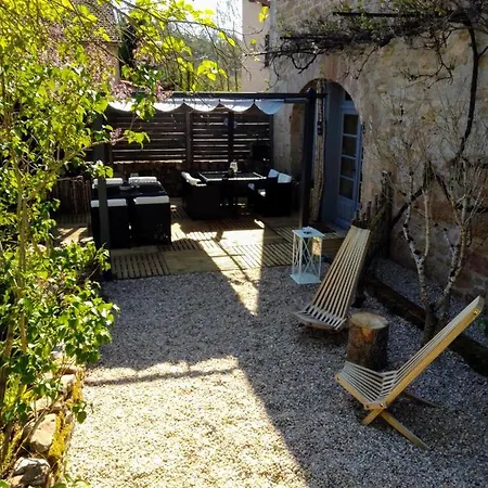 Couette-café Au-gré Du Lot Le Bourg