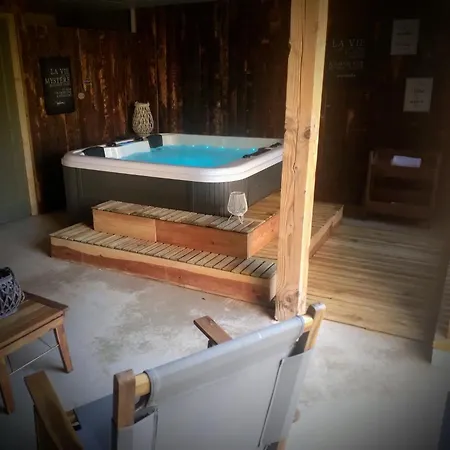 Au-gré Du Lot Couette-café Le Bourg